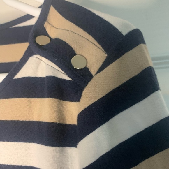 ANN Taylor 3/4 sleeve, blue and tan with button accent. Like new. - Picture 2 of 6